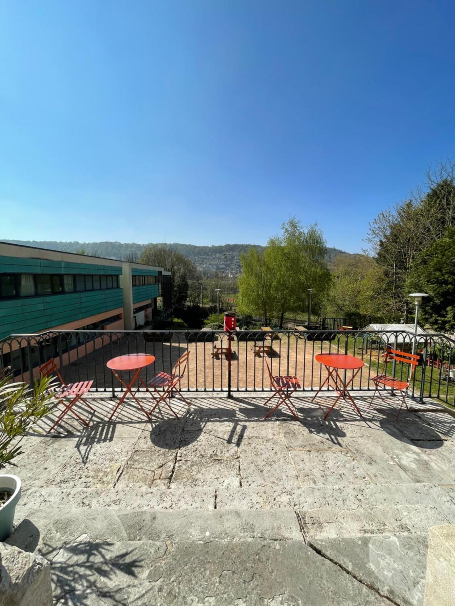 Auberge De Jeunesse Hi Руан Екстериор снимка